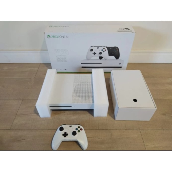 Imagem do Microsoft Xbox One S Standard Cor Branco