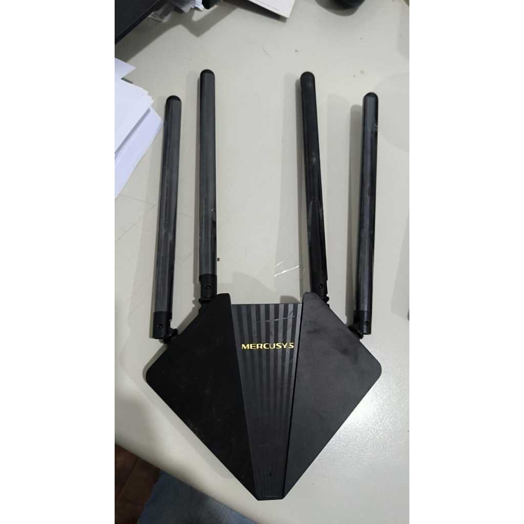 Imagem do Roteador Mercusys Mr30g C Fonte